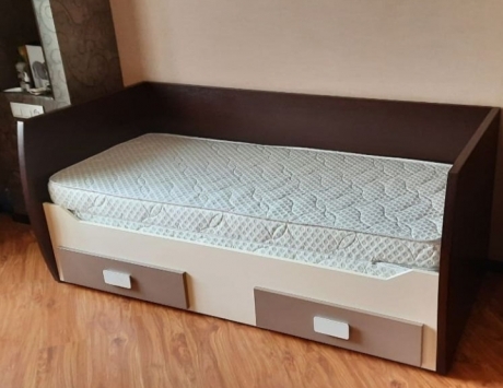 Кровать-диван боковины 32мм Спарк